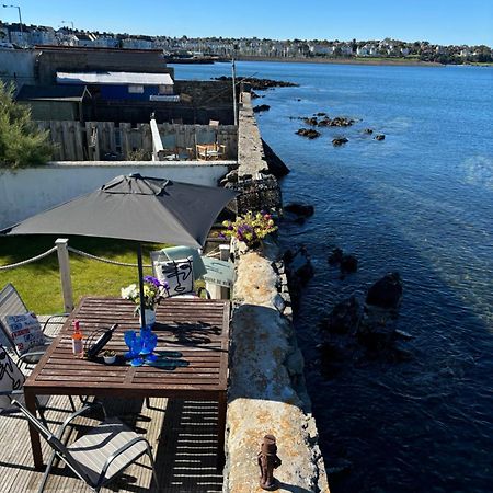 Splash Cottage Beach House With Sea Lapping Garden Bangor  Extérieur photo